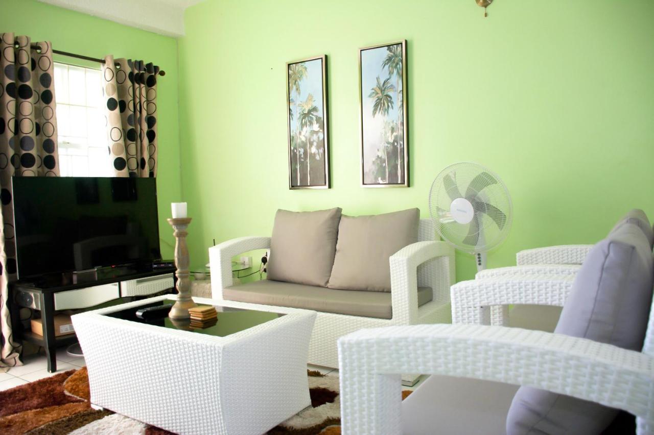 Silver View Apartments 세인트조지스 외부 사진
