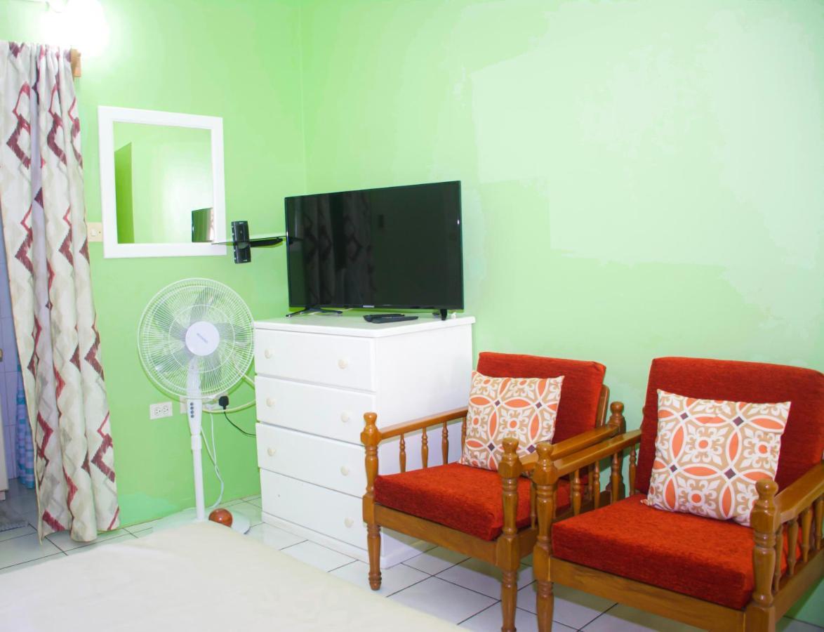 Silver View Apartments 세인트조지스 외부 사진