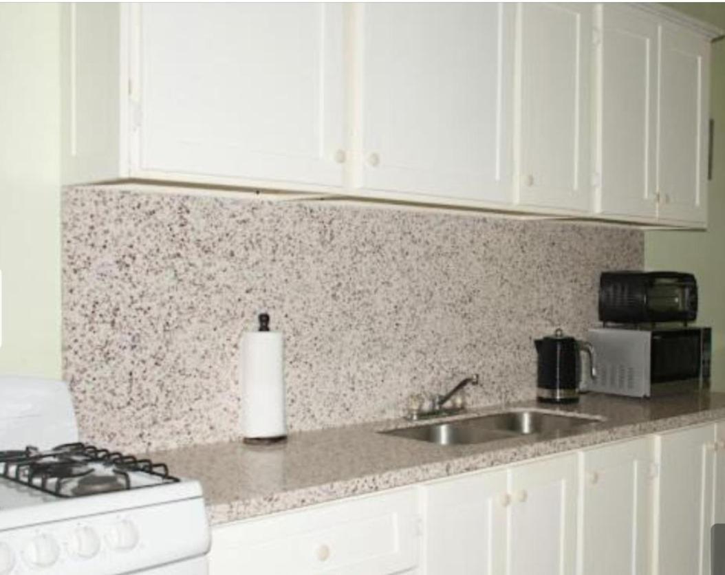 Silver View Apartments 세인트조지스 외부 사진